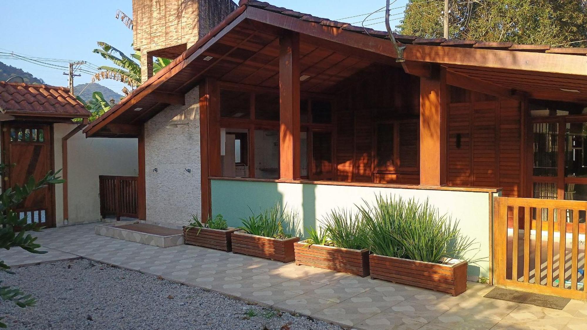 Moreira Casa Com Churrasqueira E Ar-Condicionado Ubatuba Exterior foto